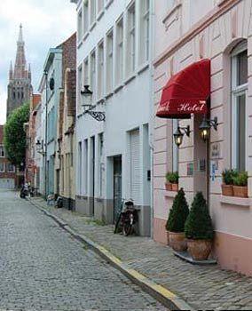 Botaniek Hotel 3*